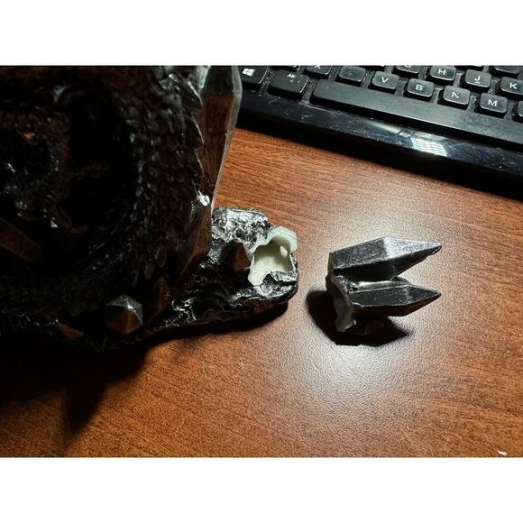 Wicked Fire-Breathing Dragon Knife Holder with Menacing-Looking Dagger - Picture 7 of 7